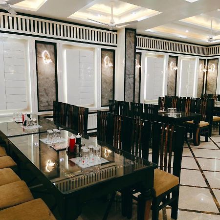 Hotel The Shree Jee Palace Mirzāpur エクステリア 写真