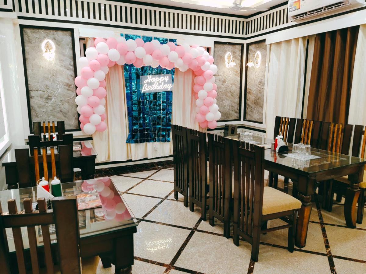 Hotel The Shree Jee Palace Mirzāpur エクステリア 写真