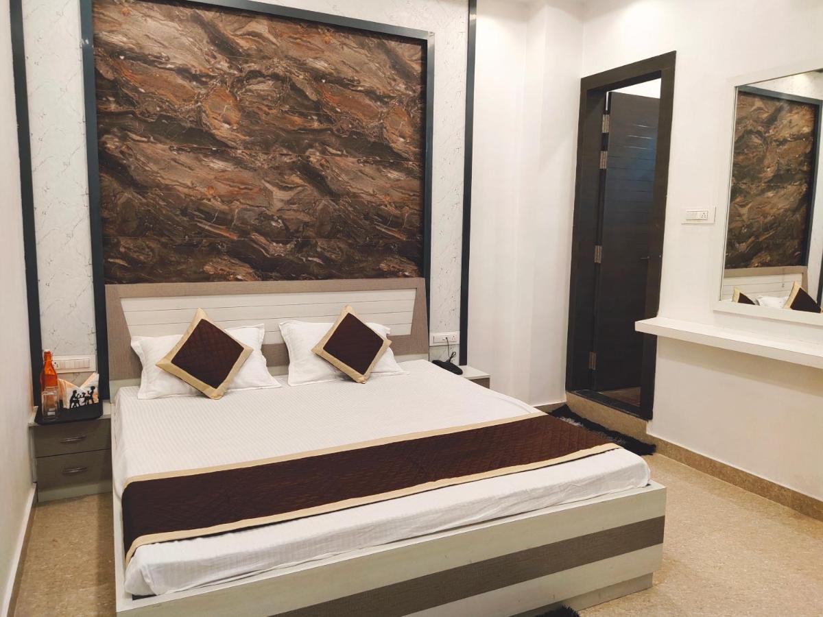 Hotel The Shree Jee Palace Mirzāpur エクステリア 写真
