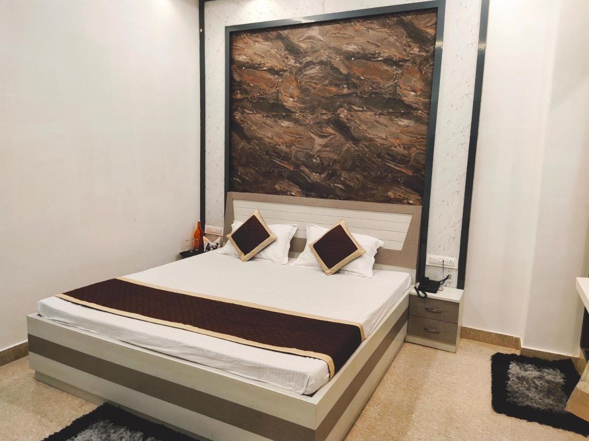 Hotel The Shree Jee Palace Mirzāpur エクステリア 写真